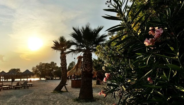 30941767_IMG_20170615_194223bolivsunsetpanorcrop.thumb.jpg.0d731b83a0f1038c69cc3d7438c3e6bc.jpg
