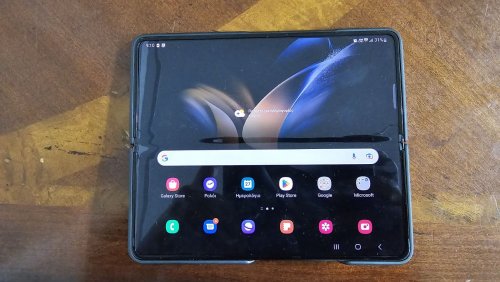 More information about "Samsung Galaxy ZFold 4"