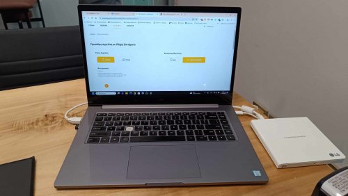 Xiaomi Mi Notebook Pro 15.6" Intel Core i7-8550U 1.8GHz