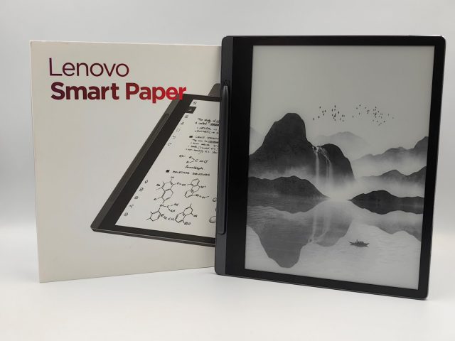 Lenovo ha introdotto il taccuino digitale Smart Paper in Ucraina