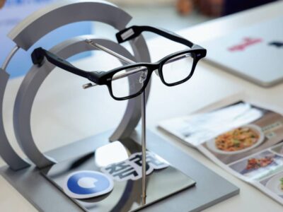 Alibaba AI Glasses