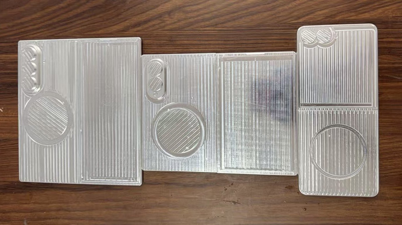 Samsung dummy foldables